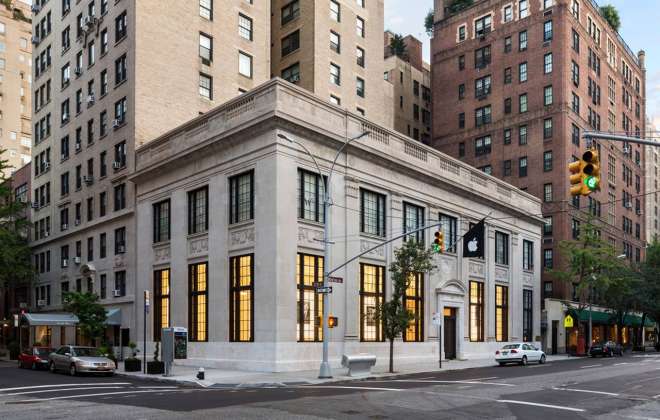 Apple Store, Upper East Side : Photo credit © Peter Aaron