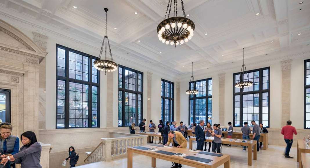 Apple Store, Upper East Side : Photo credit © Peter Aaron