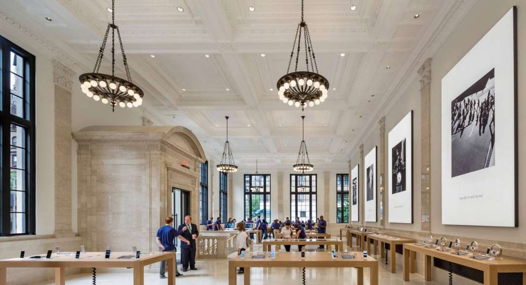 Apple Store, Upper East Side : Photo credit © Peter Aaron