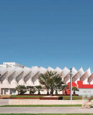 Piano. Complete Works 1966–2014 del autor Philip Jodidio y publicado por TASCHEN Los Angeles County Museum of Art, Los Angeles, California, United States : Copyright © Renzo Piano Building Workshop, photo Nic Lehoux