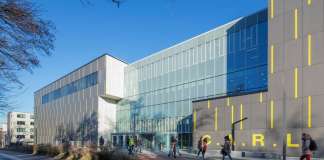 Auditorio C.A.R.L en la Universidad Aachen RWTH diseñado por Schmidt Hammer Lassen Architects : Photo © Michael Rasche