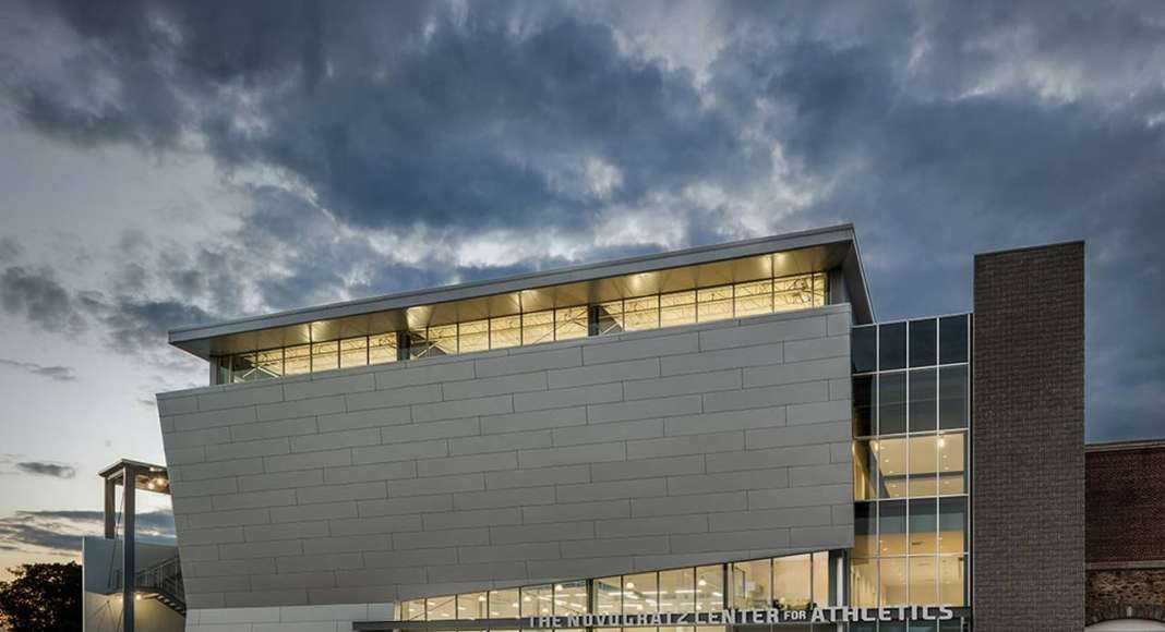 BQDA Institutional Award of Merit - The Novogratz Center for Athletics - Jack L. Gordon Architects (Brooklyn, NY) : Photo © Tom Crane