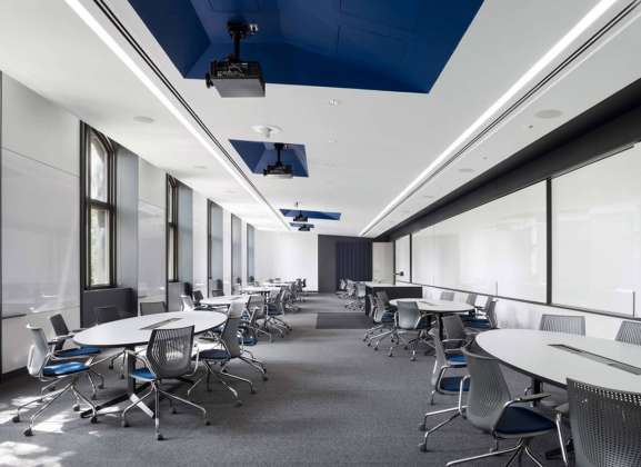 BQDA Local Firm/Beyond BQDA/International People's Choice Award - Univertisty of Pennsylvania School of Engineering and Applied Sciences Forman Active Learning Classrooms - Studio Modh Architecture (Philadelphia, PA) : Photo © modh