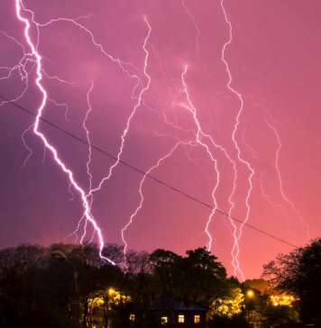 Schneider Electric te comparte 8 puntos para evitar riesgos esta temporada de lluvias : Fotografía © Schneider Electric México