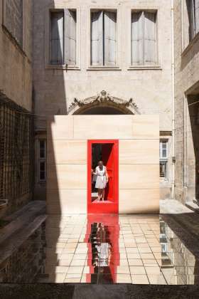 L'École Technique Supérieure d'Architecture de l'Université du Pays Basque à Saint-Sébastien - Falling into the sky : Photo credit ©photoarchitecture.com