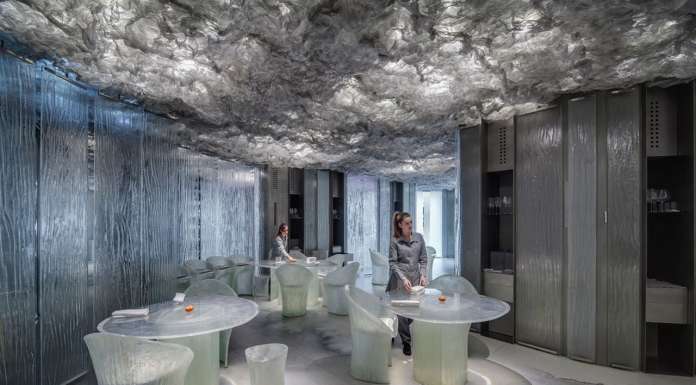 Un Aire de Misterio – Esto es ENIGMA por Neolith® by TheSize ENIGMA restaurante, Barcelona, España : Photo credit © Neolith® by TheSize