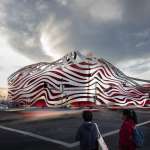 Display - Kohn Pedersen Fox Associates - Petersen Automotive Museum : Photo credit © World Architecture Festival