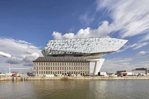 Office - Zaha Hadid Architects - Port House : Photo credit © World Architecture Festival