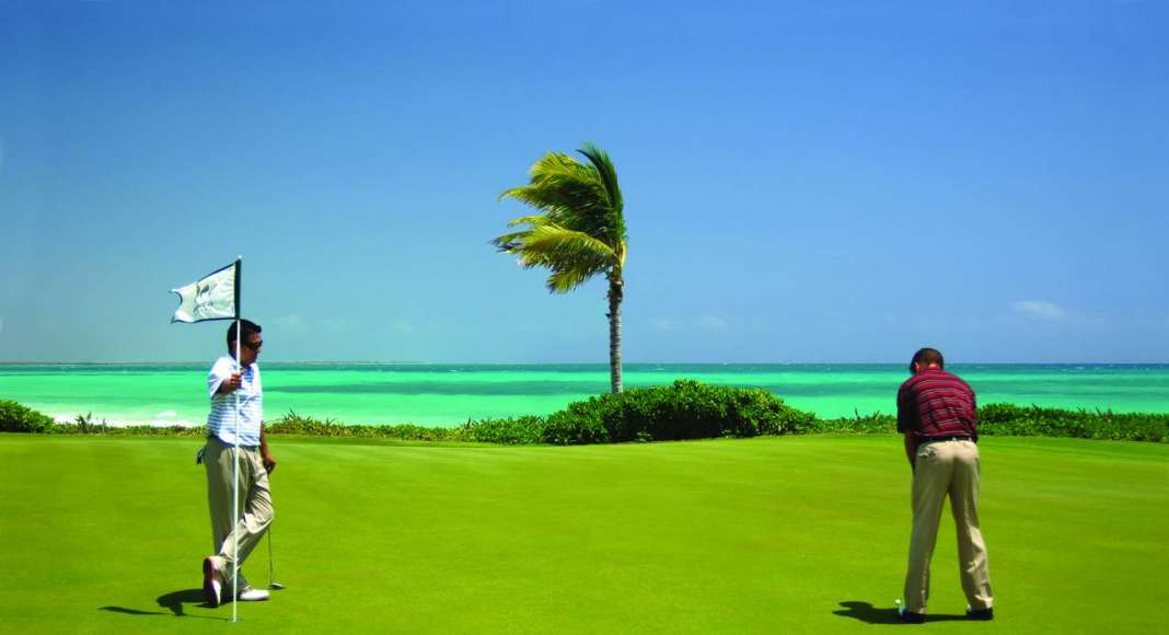 El Camaleón Golf Course by Greg Norman : Fotografía © Mayakoba Resort