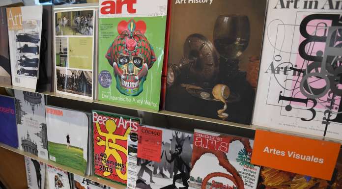 La Biblioteca de las Artes del CENART cuenta con un catálogo automatizado : Fotografía © FSM / Conaculta