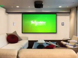 Programa Familia Segura de Schneider Electric : Fotografía © Schneider Electric México