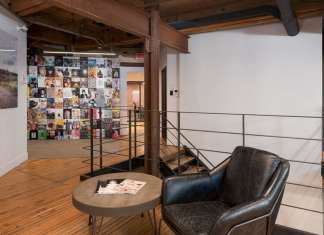 VICE en Montreal, Canadá diseñado por Martha Franco Architecture & Design VICE en Montréal, Canadá diseñado por Martha Franco Architecture & Design : Photo credit © Corey Kaminski