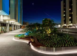 AHBE Landscape Architects Unveils Healing Gardens for Cedars-Sinai Medical Center : Photo credit © @heliphoto.net
