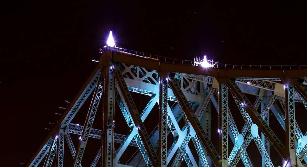 Jacques Cartier Bridge Interactive Illumination_Living Connections : Photo credit © Moment Factory