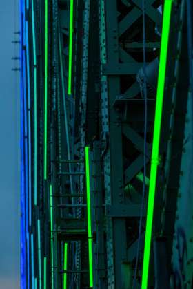 Jacques Cartier Bridge Interactive Illumination_LED Technology : Photo credit © The Jacques Cartier and Champlain Bridges Incorporated (JCCBI)