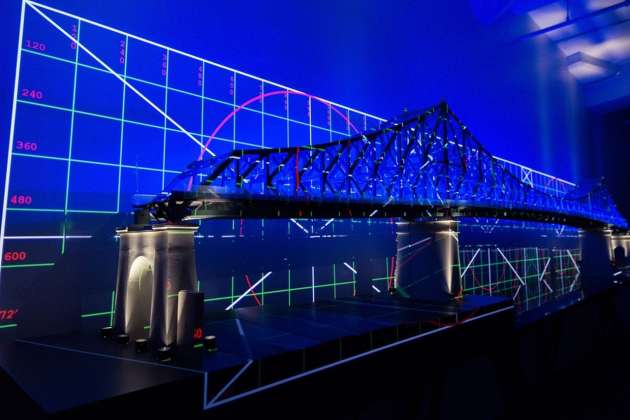 Jacques Cartier Bridge Interactive Illumination_Behind The Scenes : Photo credit © Moment Factory