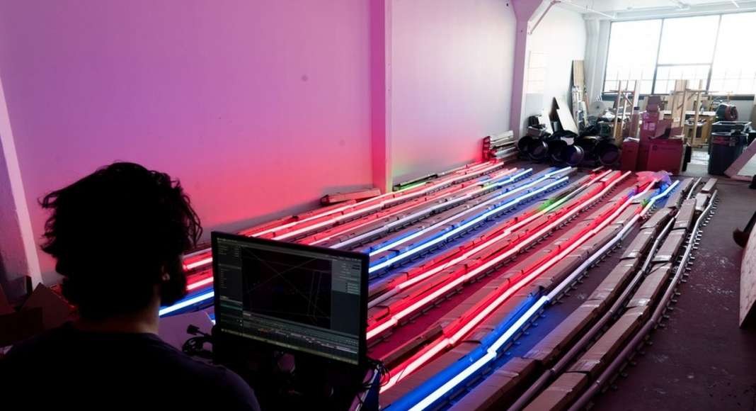 Jacques Cartier Bridge Interactive Illumination_Behind The Scenes : Photo credit © Moment Factory