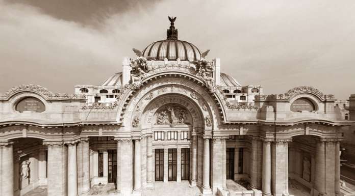 Conferencia Magistral de Arquitectura EL PALACIO BOARI Conferencia Magistral de Arquitectura EL PALACIO BOARI : Fotografía © DACPAI/INBA