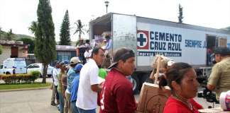 Cooperativa La Cruz Azul a través de su Fundación apoya a daminificados del Terremoto : Fotografía © La Cooperativa La Cruz Azul