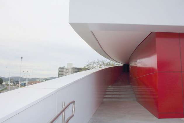 Auditorium Portonave Navegantes Brasil by Schiavello Architects Office : Photo © Schiavello Architects Office