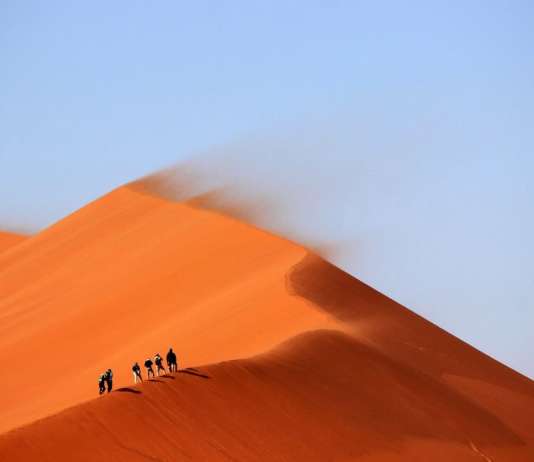 Concurso Sahara Eco House : Fotografía © Rethinking Architecture Competitions