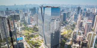 Aerial view of São Paulo Corporate Towers nearing completion in 2016 : Photo credit courtesy of © Eduardo Lazzarini