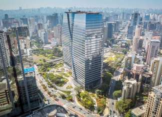 Aerial view of São Paulo Corporate Towers nearing completion in 2016 : Photo credit courtesy of © Eduardo Lazzarini