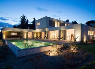 MaisonA en Aix-en-Provence, Francia diseñada por PietriArchitectes : Photo credit © Mathieu Ducros