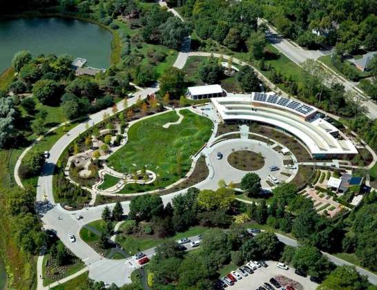 The Regenstein Learning Campus - Chicago Botanic Garden : Photo credit © Mikyoung Kim Design