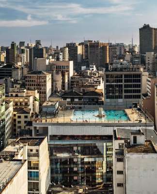 Conferencia de Marta Moreira: arquitecta brasileña de gran renombre